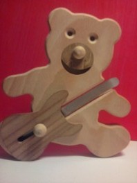 Medvídek "baskytarista"