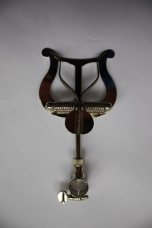 Amati ND 210N - držák not pro trubku